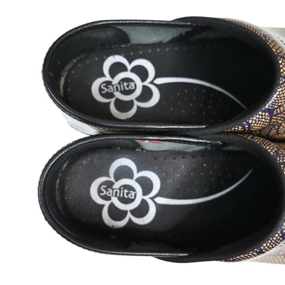 Sanita Women's EU37/US 6 Blue Yellow Patent Leather Clog - Picture 8 of 10